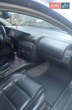 Седан Opel Omega 1996 в 