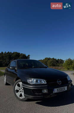 Седан Opel Omega 1994 в Радехове