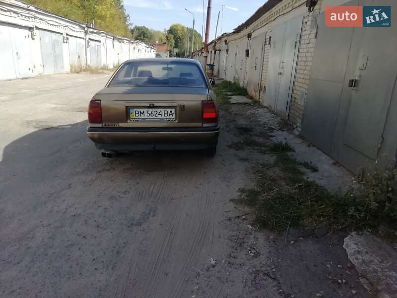 Седан Opel Omega 1988 в Сумах