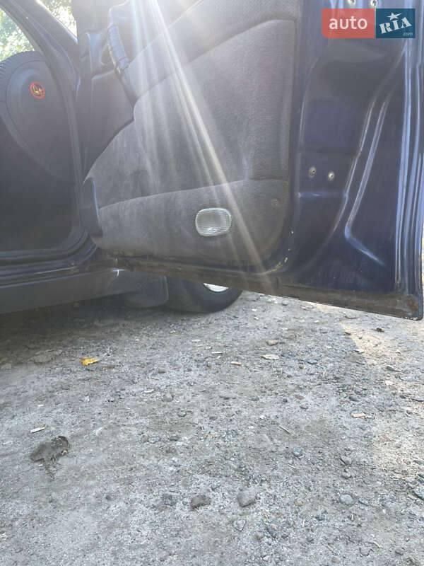 Седан Opel Omega 1995 в Василькові
