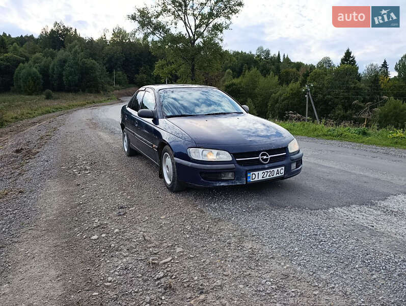 Седан Opel Omega 1997 в Сколе
