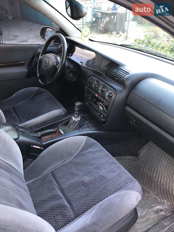 Седан Opel Omega 1995 в Харькове фото 4 Седан Opel Omega 1995 в Харькове