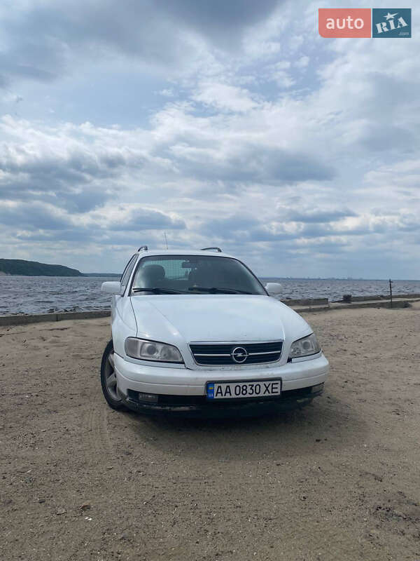 Opel Omega 2003
