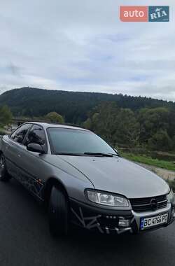 Седан Opel Omega 1995 в Львові