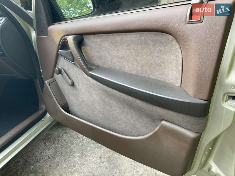 Седан Opel Omega 1987 в Бродах фото 9 Седан Opel Omega 1987 в Бродах