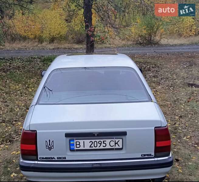 Седан Opel Omega 1991 в Полтаве фото 2 Седан Opel Omega 1991 в Полтаве