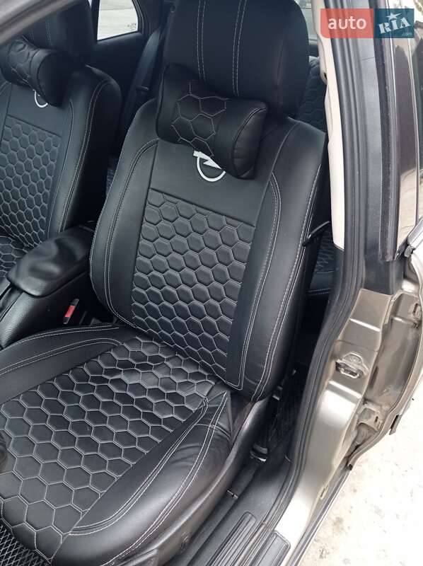 Седан Opel Omega 1998 в Кам'янець-Подільському фото 27 Седан Opel Omega 1998 в Кам'янець-Подільському