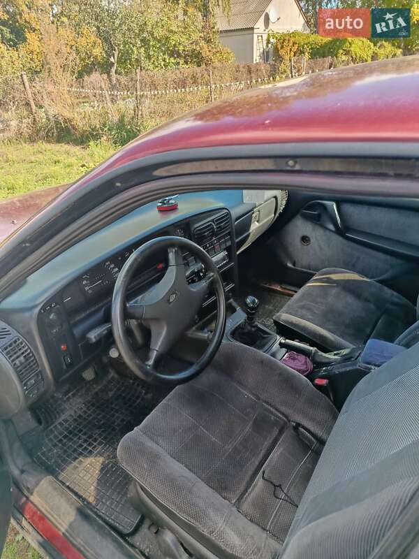 Седан Opel Omega 1992 в Броварах фото 6 Седан Opel Omega 1992 в Броварах