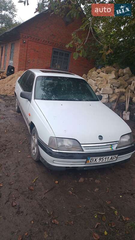 Седан Opel Omega 1988 в Хмельницком
