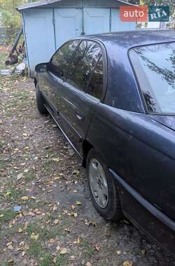 Седан Opel Omega 1996 в 