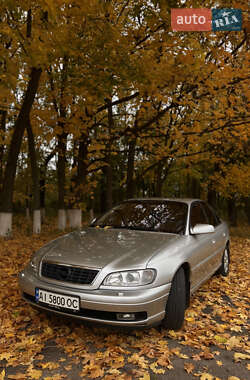 Седан Opel Omega 2000 в Погребище