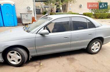 Седан Opel Omega 1996 в  фото 7 Седан Opel Omega 1996 в