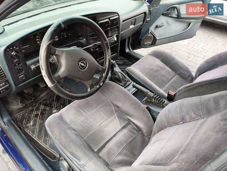 Универсал Opel Omega 1990 в Обухове фото 6 Универсал Opel Omega 1990 в Обухове