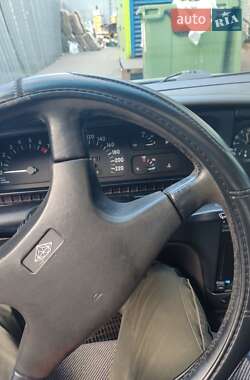 Седан Opel Omega 1989 в Києві