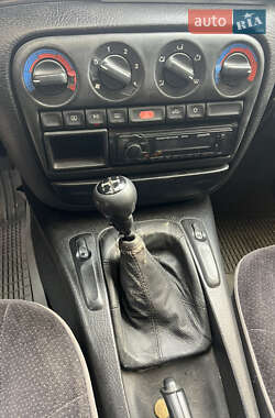 Седан Opel Omega 1995 в  фото 8 Седан Opel Omega 1995 в