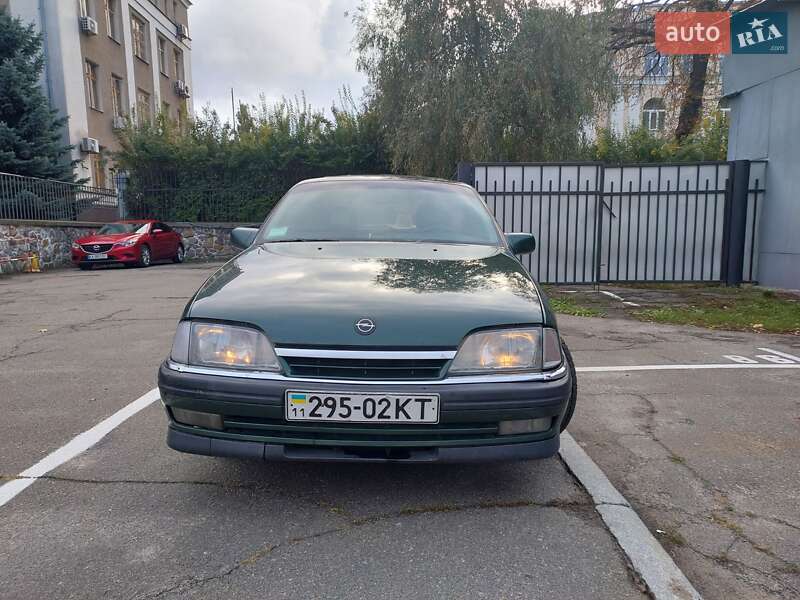 Седан Opel Omega 1992 в Києві фото 5 Седан Opel Omega 1992 в Києві