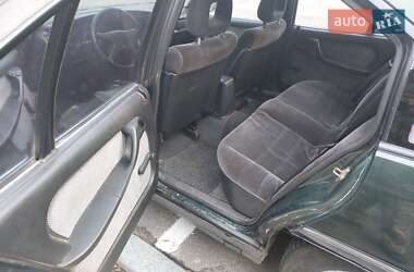 Седан Opel Omega 1992 в 