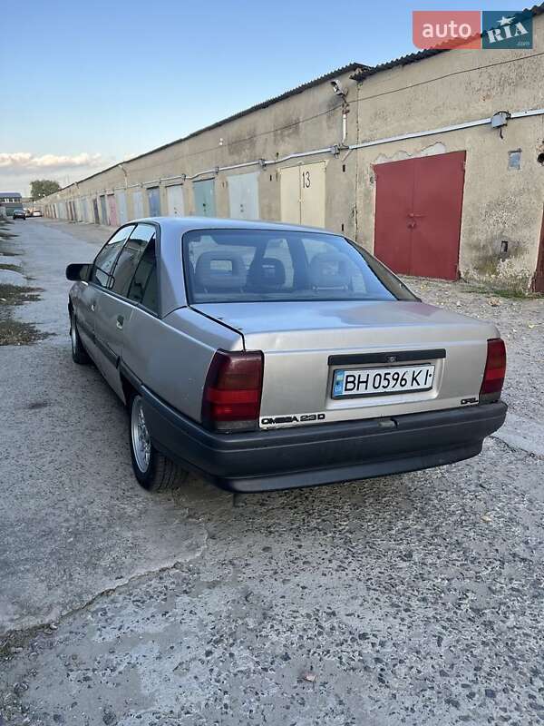 Седан Opel Omega 1991 в Ізмаїлі