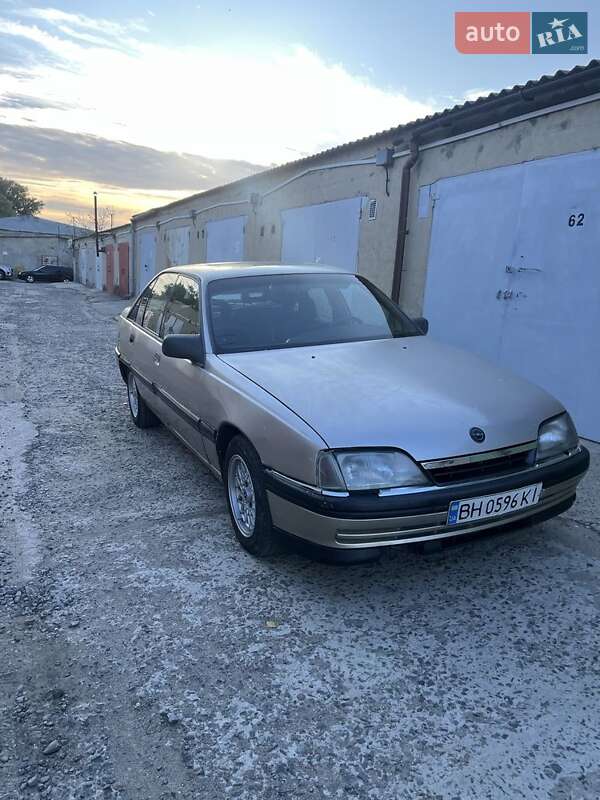 Седан Opel Omega 1991 в Ізмаїлі