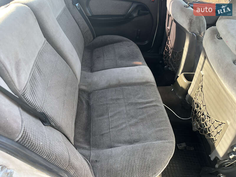 Седан Opel Omega 1987 в Чернігові