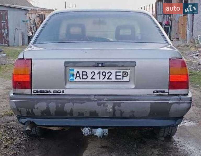 Седан Opel Omega 1986 в Гайсину фото 2 Седан Opel Omega 1986 в Гайсину