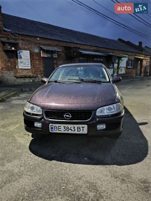 Седан Opel Omega 1995 в Виннице