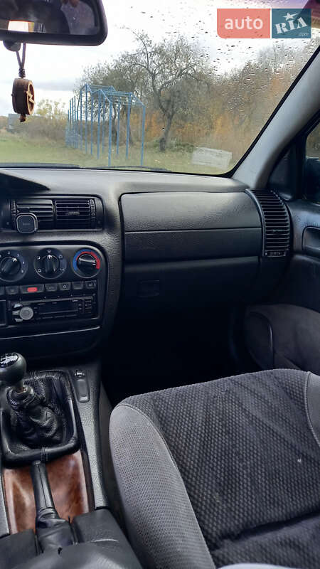 Універсал Opel Omega 1997 в Ковелі