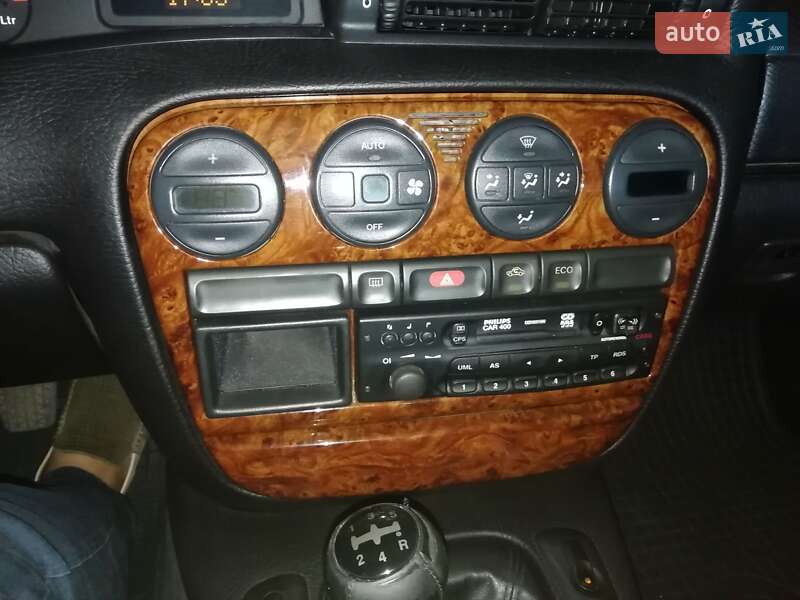 Седан Opel Omega 1998 в Кривом Роге