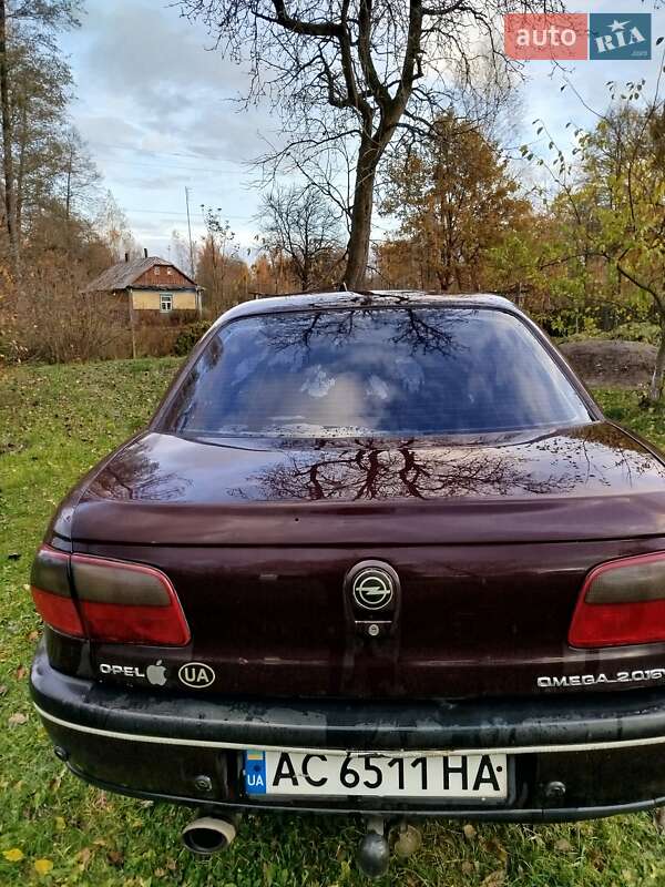 Седан Opel Omega 1997 в Старой Выжевке фото 11 Седан Opel Omega 1997 в Старой Выжевке