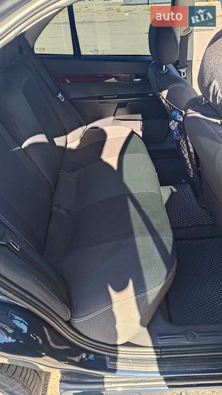 Седан Opel Omega 2000 в Николаеве