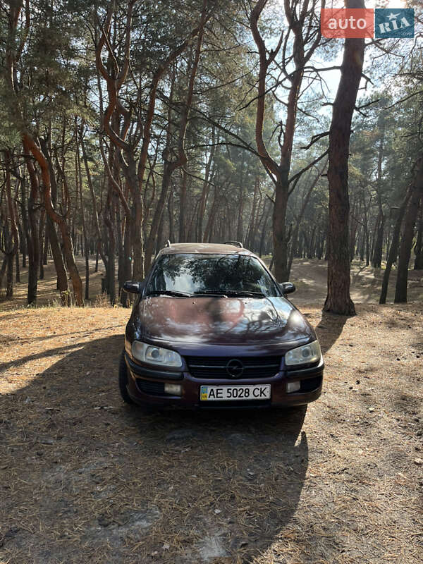 Универсал Opel Omega 1995 в Днепре