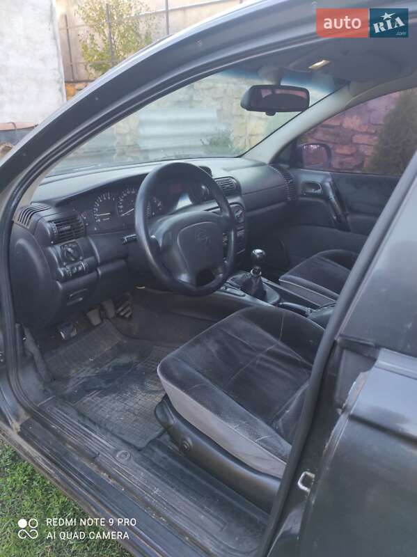 Універсал Opel Omega 1995 в Одесі