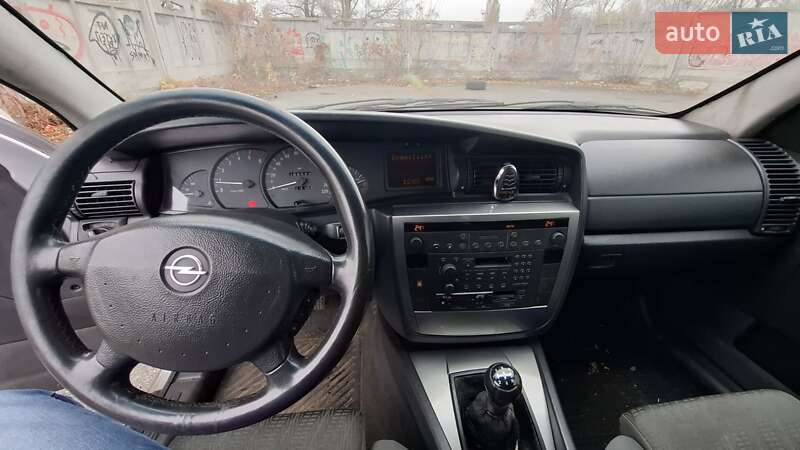 Универсал Opel Omega 2000 в Киеве фото 4 Универсал Opel Omega 2000 в Киеве