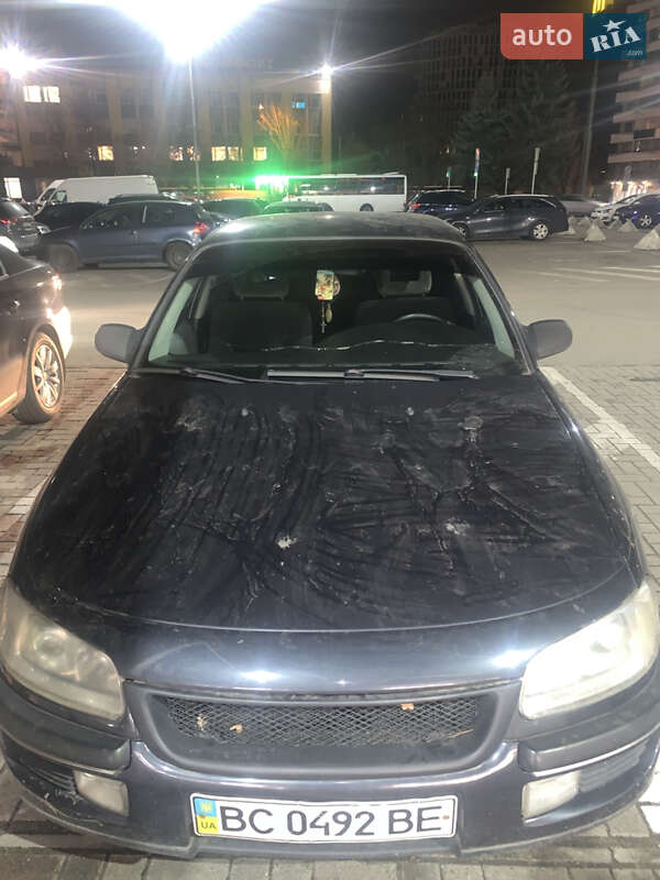 Седан Opel Omega 1996 в Львове