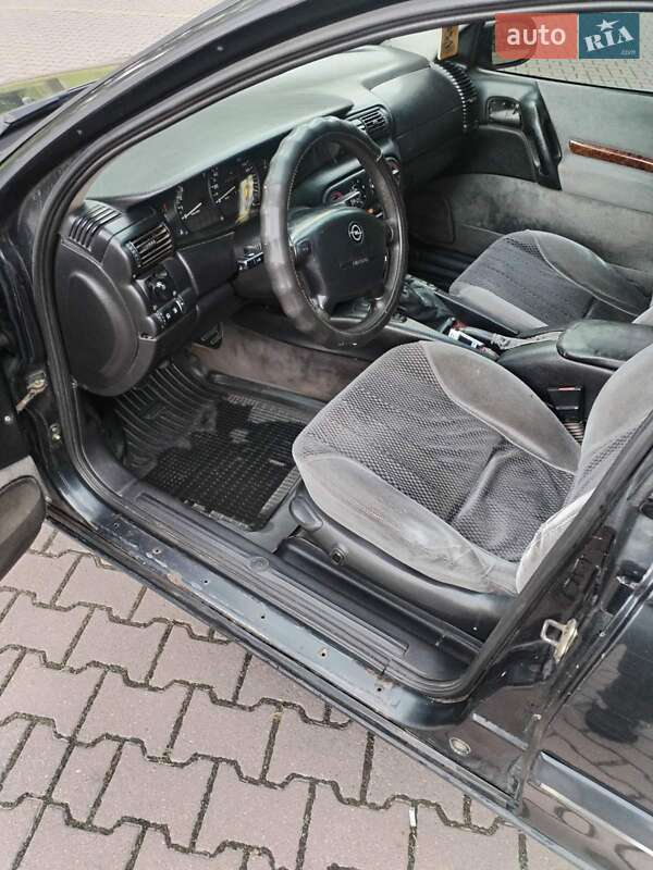 Седан Opel Omega 1996 в Гребінці фото 6 Седан Opel Omega 1996 в Гребінці