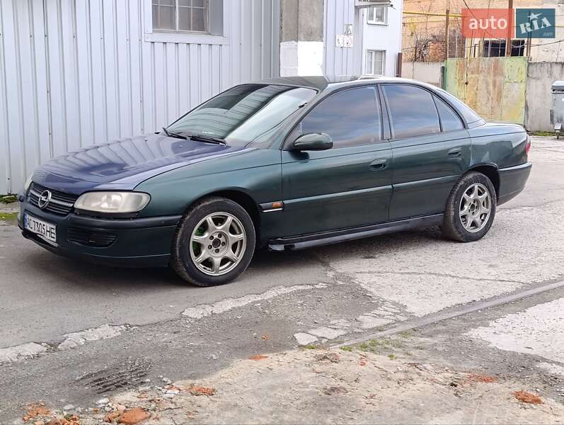 Седан Opel Omega 1994 в Луцке фото 6 Седан Opel Omega 1994 в Луцке