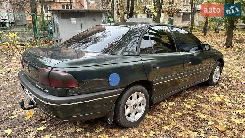 Седан Opel Omega 1997 в Харькове