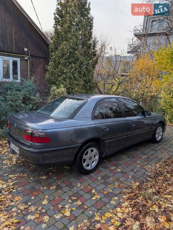 Седан Opel Omega 1997 в Днепре