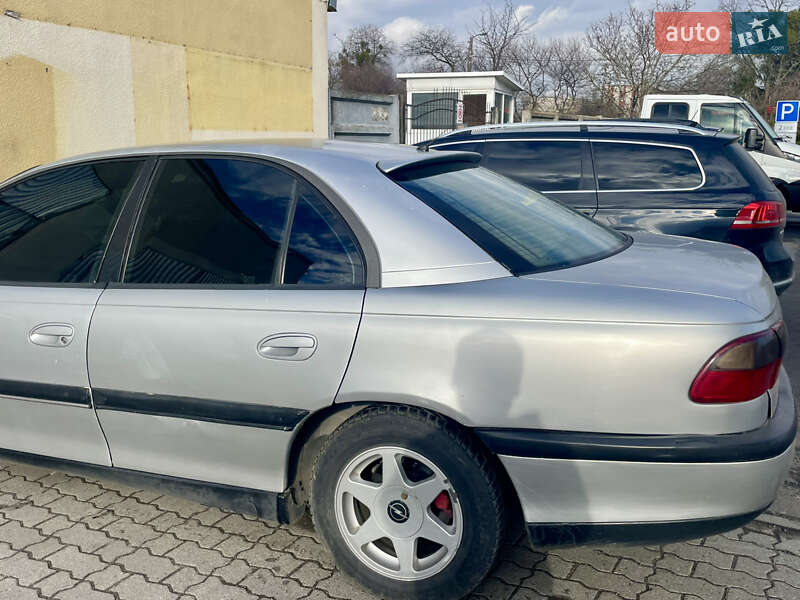 Седан Opel Omega 1995 в Стрые фото 4 Седан Opel Omega 1995 в Стрые