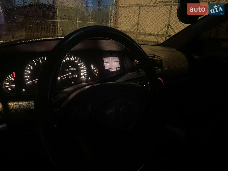 Седан Opel Omega 1995 в Стрые фото 9 Седан Opel Omega 1995 в Стрые