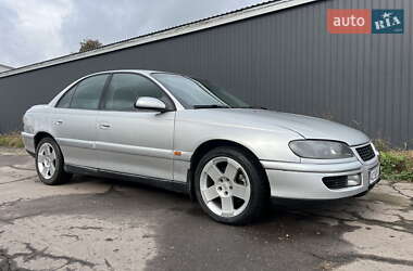 Седан Opel Omega 1999 в Нововолынске