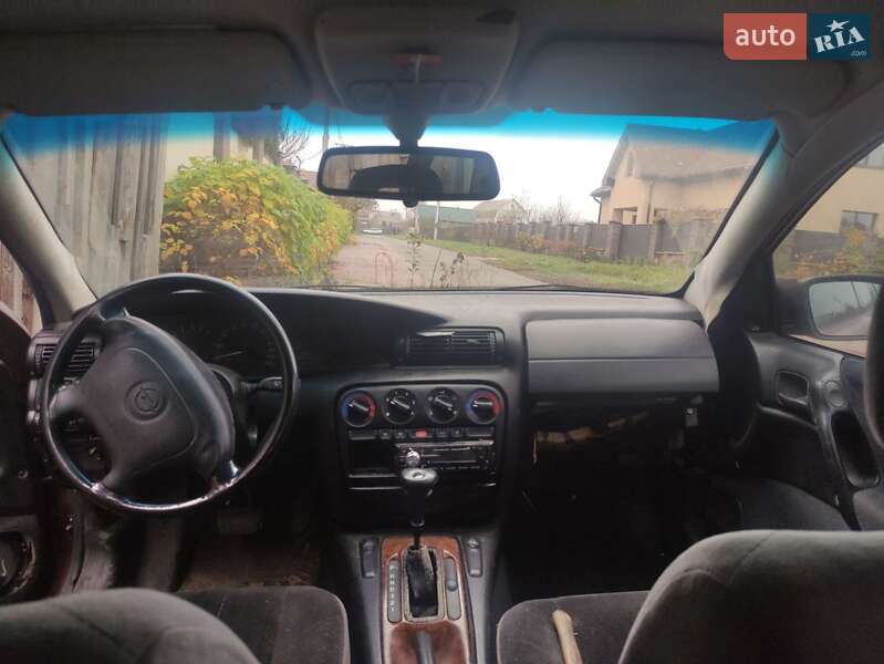 Универсал Opel Omega 1995 в Белогородке