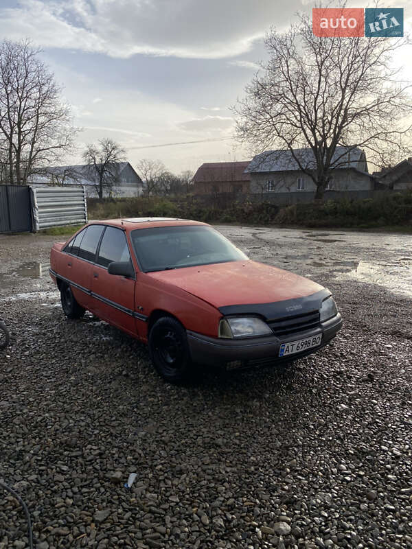 Седан Opel Omega 1987 в Городенке