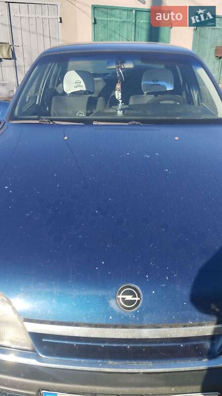 Седан Opel Omega 1992 в Буске фото 14 Седан Opel Omega 1992 в Буске