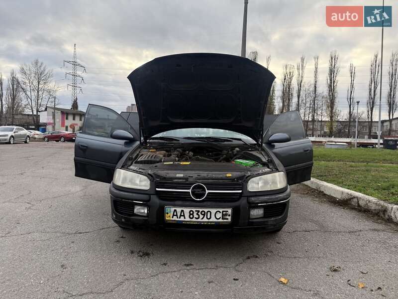 Універсал Opel Omega 1996 в Києві