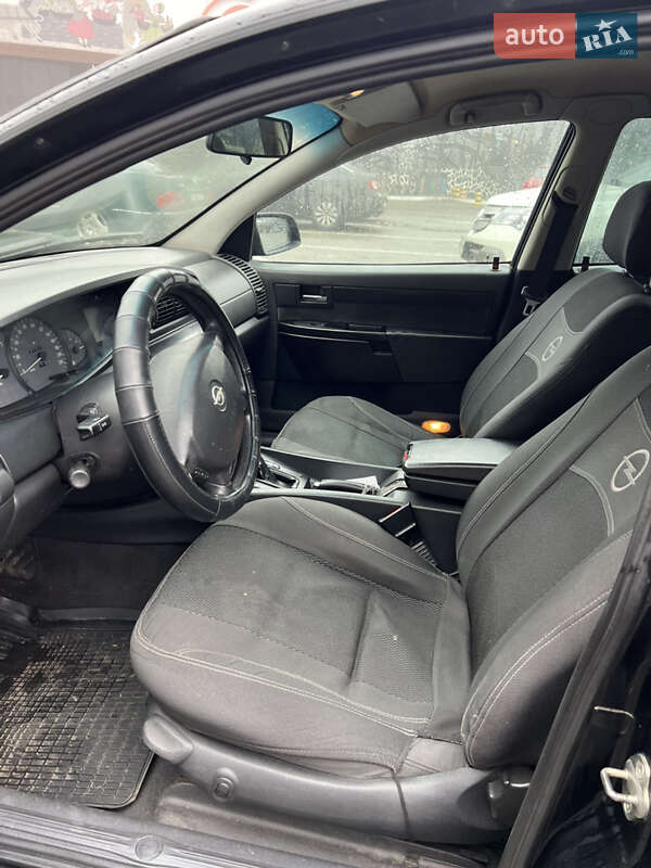 Седан Opel Omega 2002 в Одесі