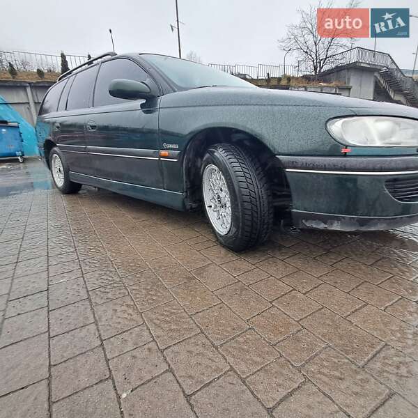 Універсал Opel Omega 1997 в Дрогобичі