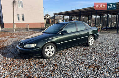 Седан Opel Omega 2002 в Погребище