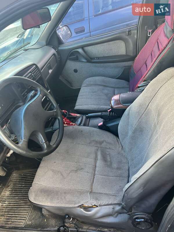 Седан Opel Omega 1988 в Полтаві