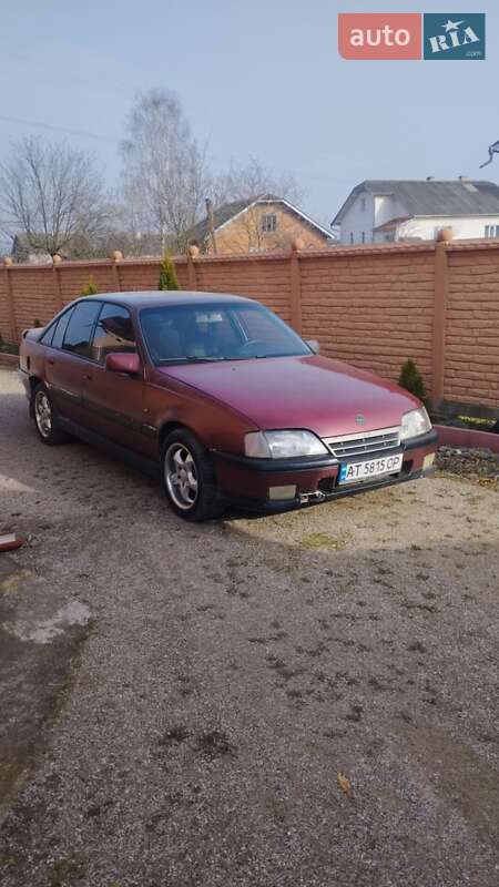 Седан Opel Omega 1991 в Ивано-Франковске
